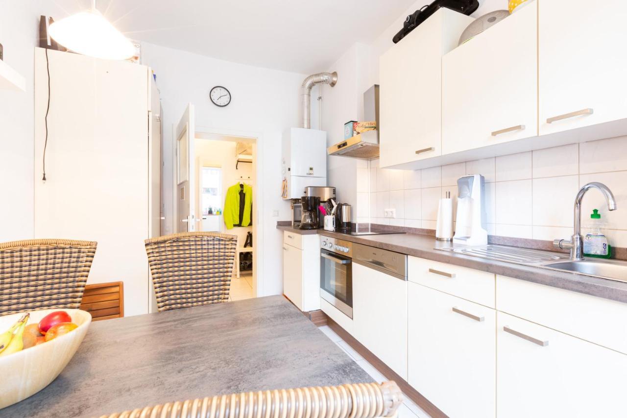 Zv2001 Private & - Agency Homestay Hannover